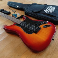 Electric Guitar With Bag And Accessories
