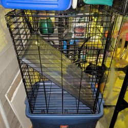 Large Dog Kennel