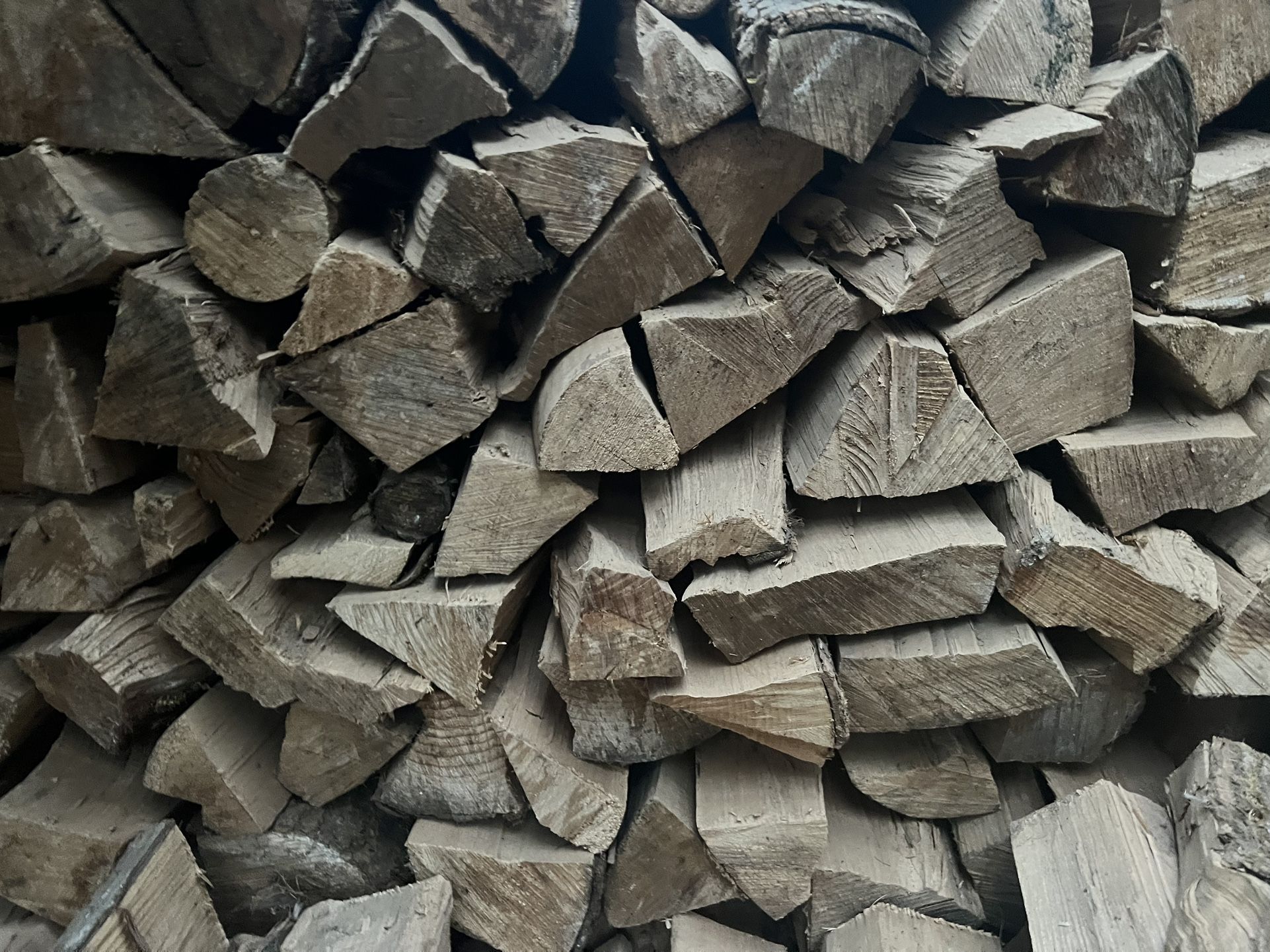 Premium Maple Firewood