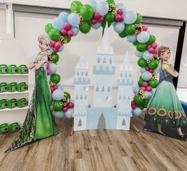 Anna And Elsa characters 5ft