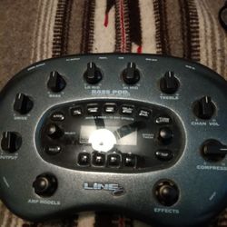 Line 6 Bass POD 