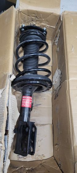 2012-2017 Toyota Camry Front Lift Strut 