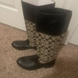 Women’s COACH BOOTS       size 10