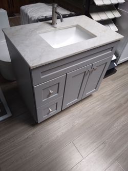 Light grey shaker vanity
