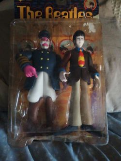 1999 Vintage Beatles Yellow Submarine Paul McCartney With Captain Fred action Figures