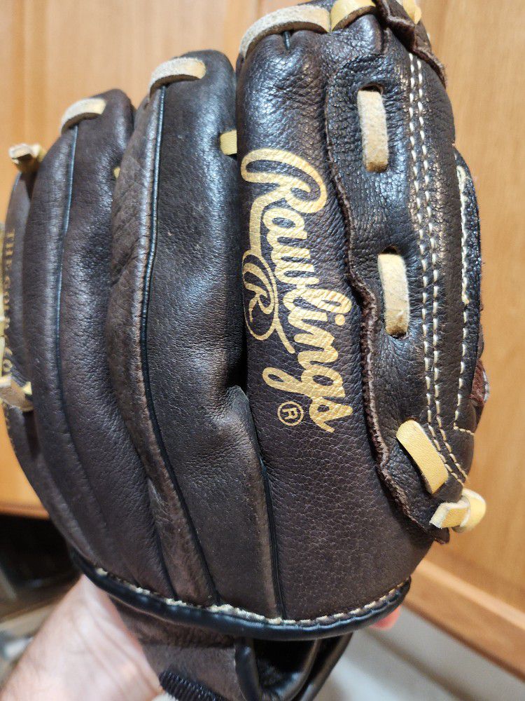 Rawlings Teeball Glove