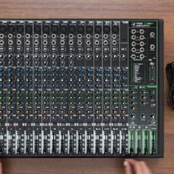Mackie Profx22v3 Mixer