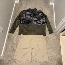 The North Face Camo Hybrid Full Zip Lightweight Jacket and tan cargo shorts