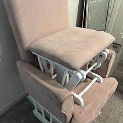 Rocking Chair 