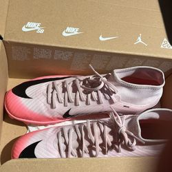 Turf Superfly 9