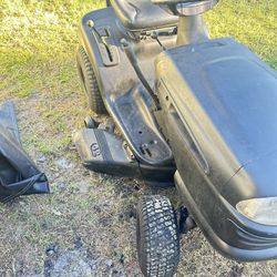 Craftsman Lawn Tractor 42” Deck