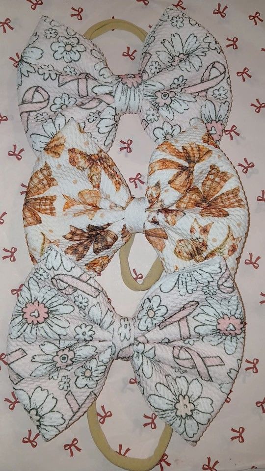 Baby bows 