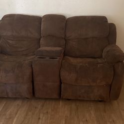 Sofá And Love Seat (recliners)