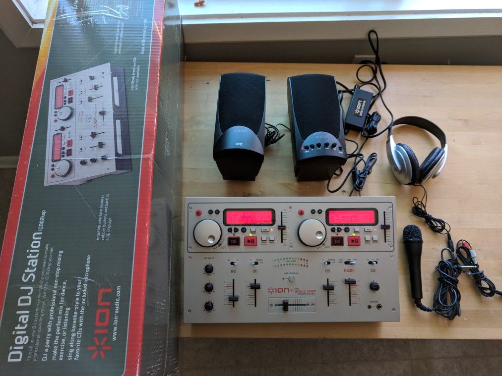 ION Digital DJ Station Package (Complete)