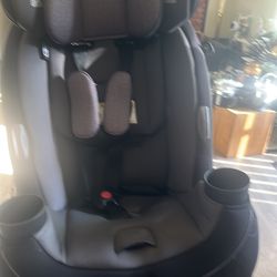 Car seat with base like new gray color
