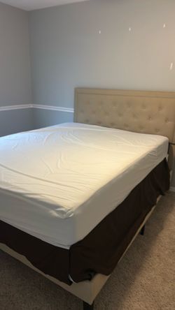 Queen size mattress  $20