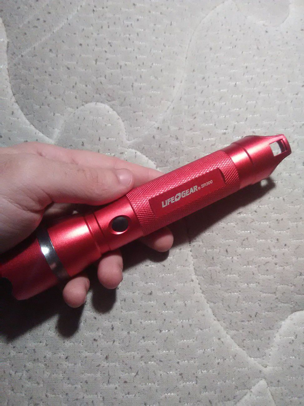 Life gear emergency flashlight