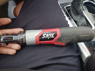 Lug nut drill