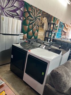 Washer or dryer