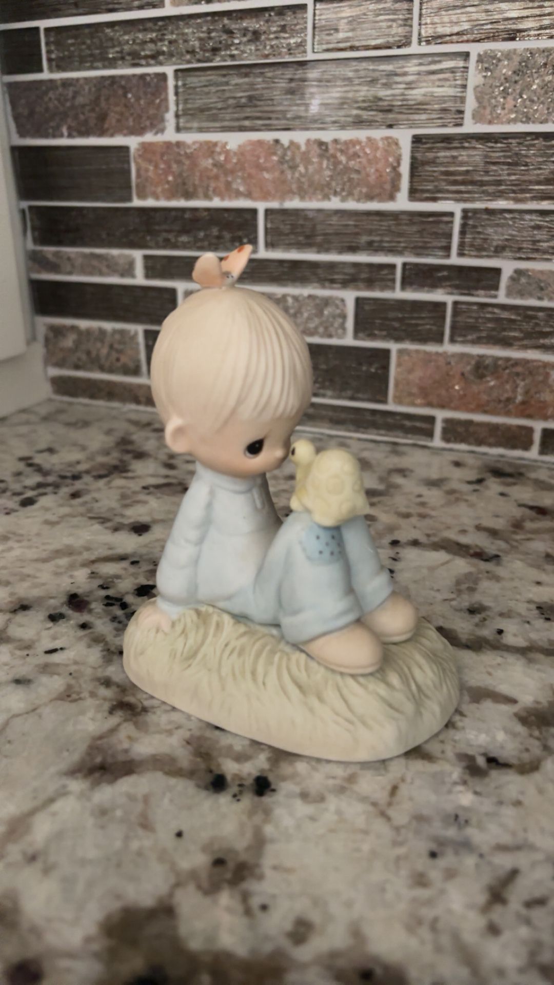 PRECIOUS MOMENTS