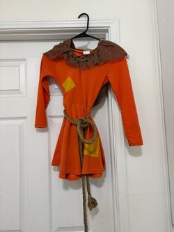 Little girls hooded scarecrow with rope belt, and attached hoodie size6/7