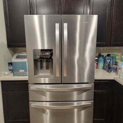 WorlPool French door Refrigerator 