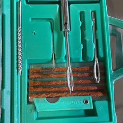 Tire Repair Kit For Screws Nails Car Tires With Carting Case