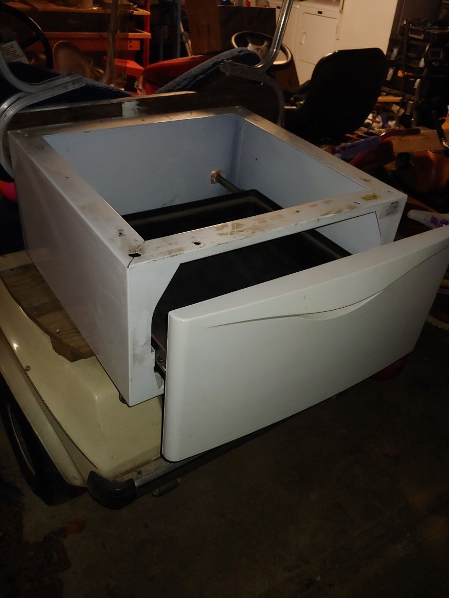 Drawers for under washer and dryer