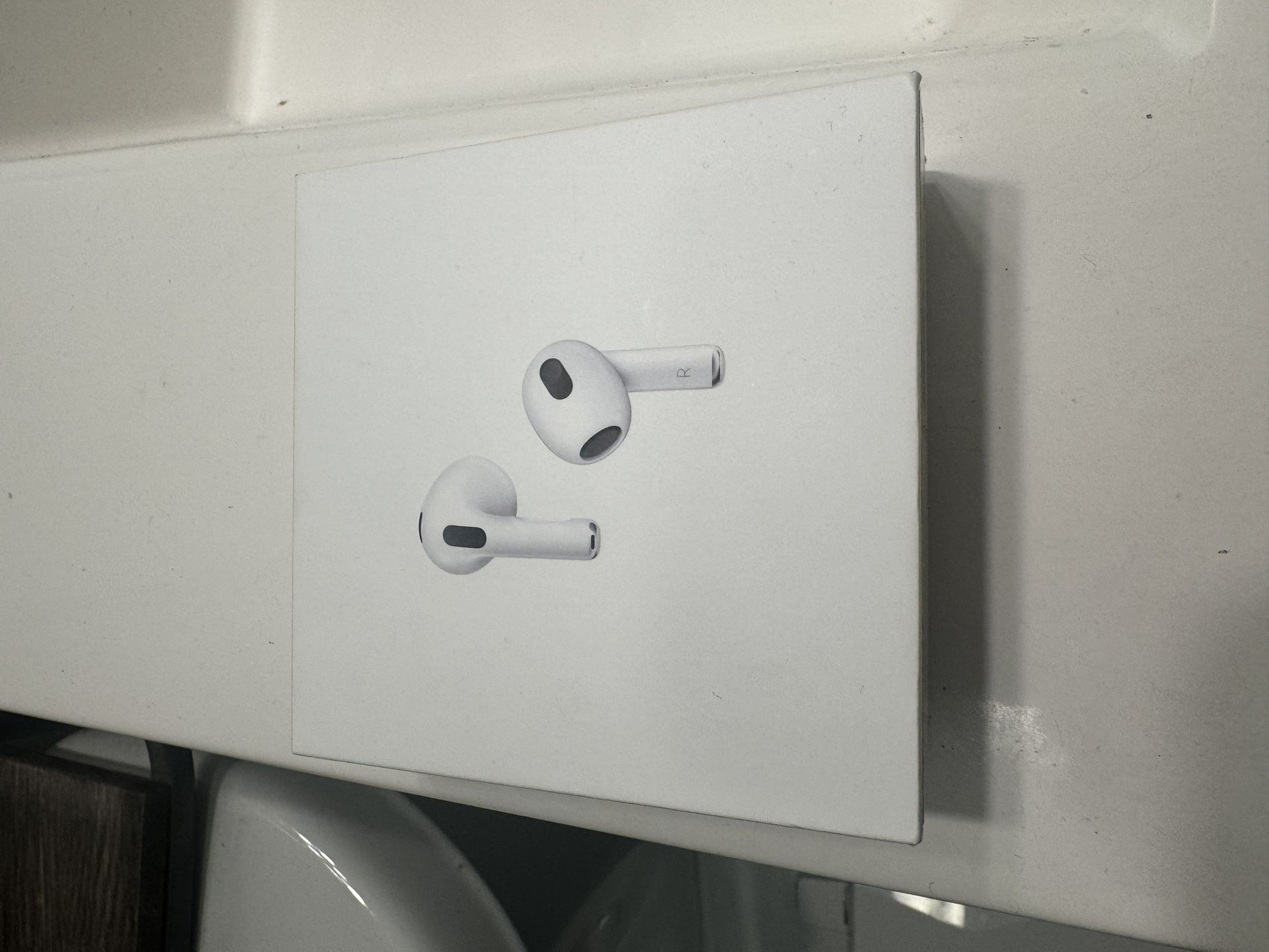 AirPods (3rd Generation)