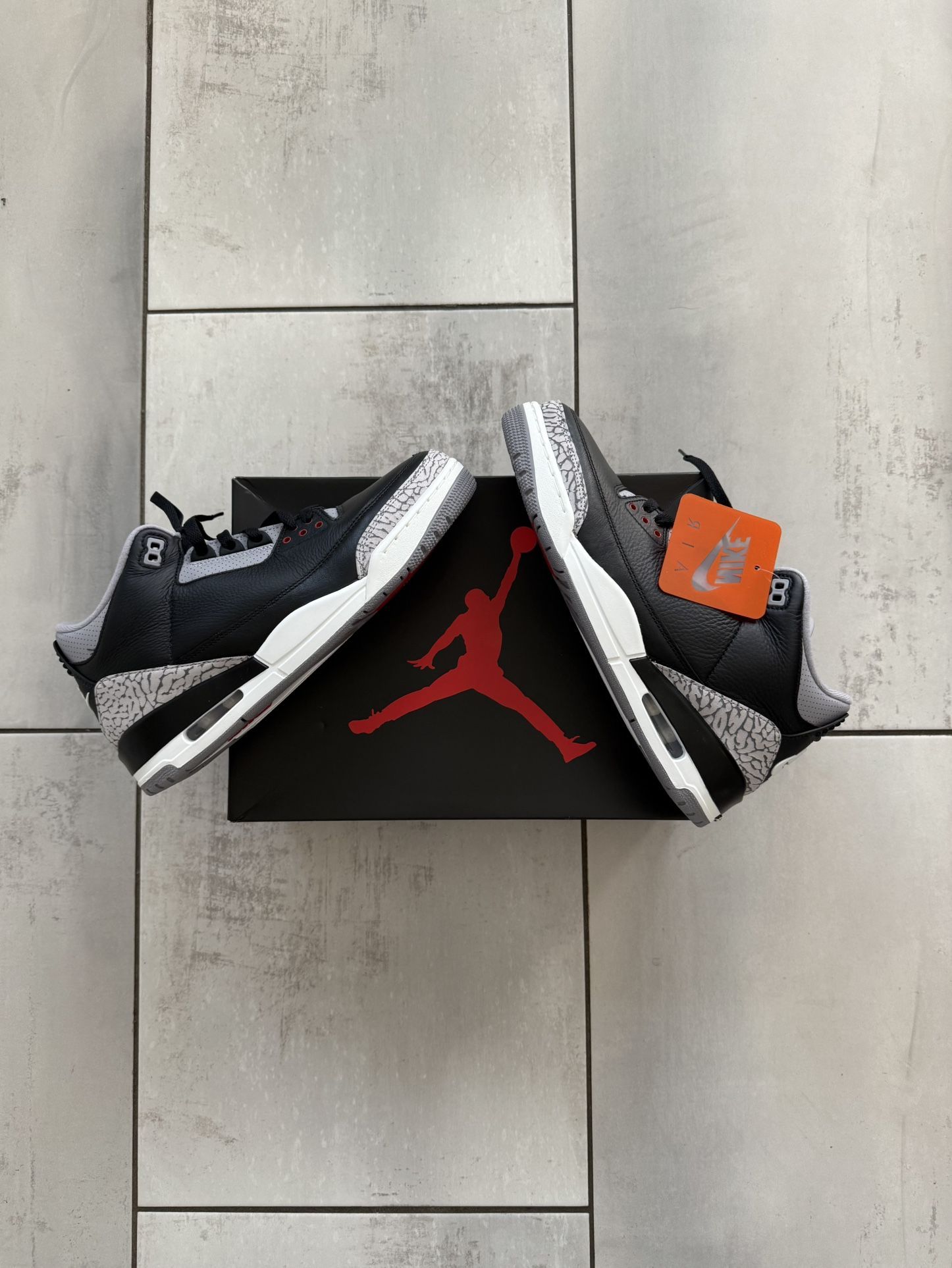 Air Jordan 3 Retro ‘Black Cement’