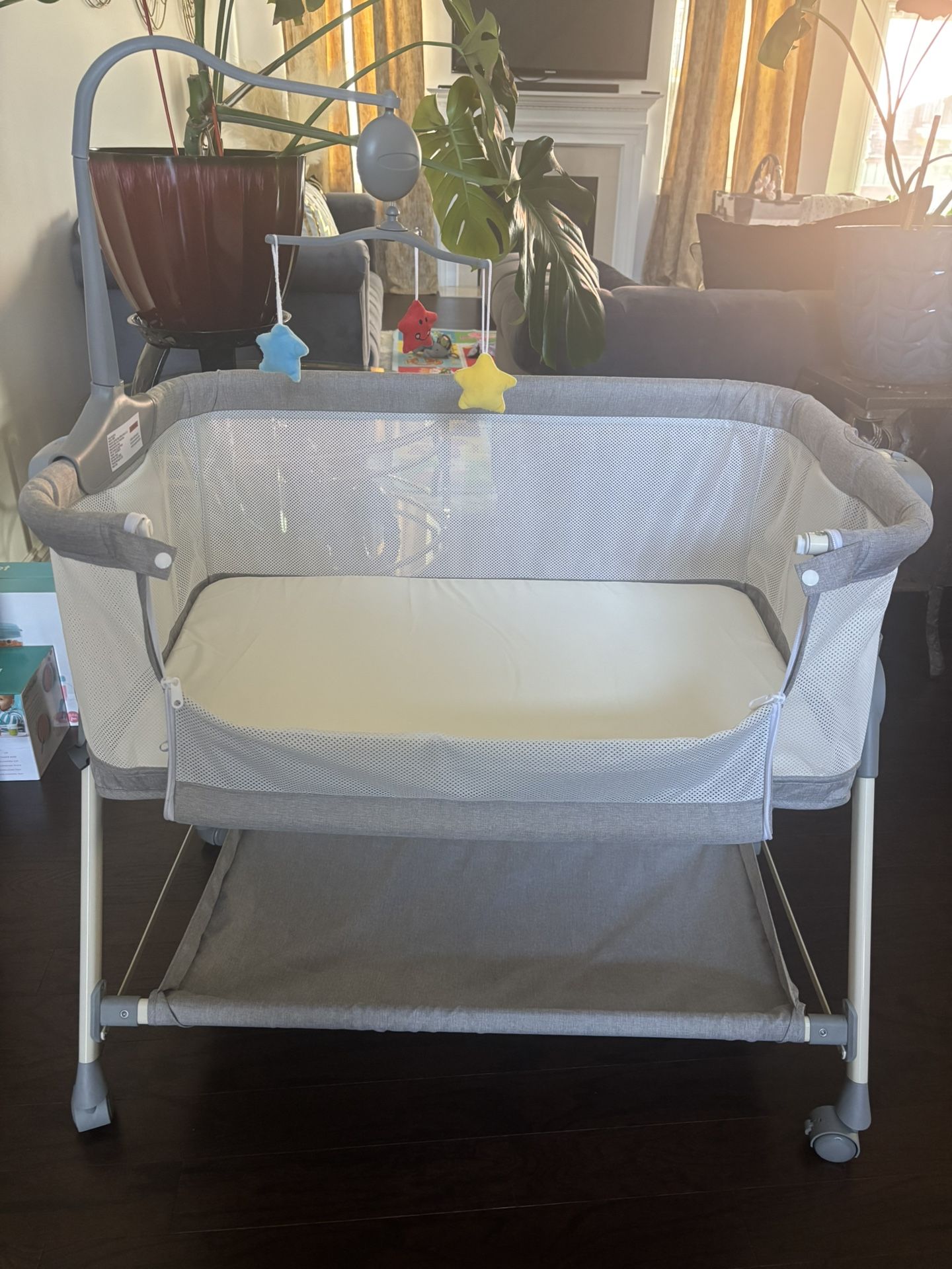 3 in 1 Bedside Bassinet