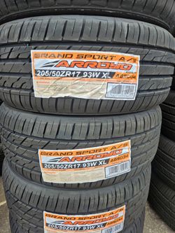 205-50-17 !!! ARROYO SPORT A/S !!! $300 LAS 4 LLANTAS MONTADAS Y BALANCEO INCLUIDO 👌