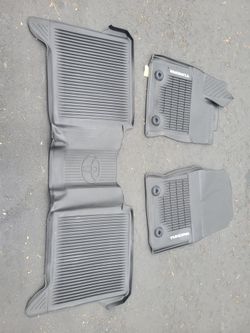 Toyota tundra floor mats 2022-24