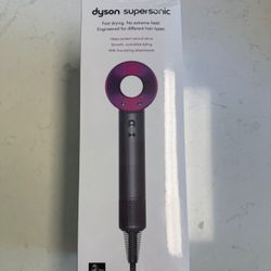 Dyson Supersonic Hair Dryer - 5 Attachments - New in Box