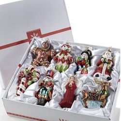 Winter Lane "Holiday Icon" Set of 8 Glass Ornaments 