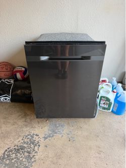 SAMSUNG Dishwasher