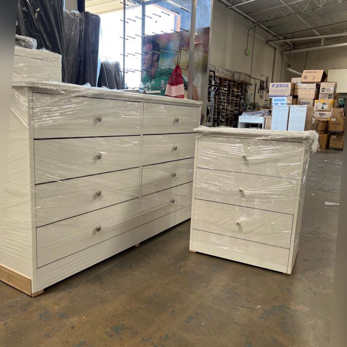Set Dresser