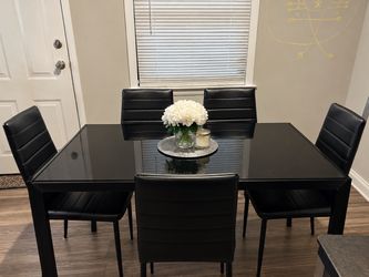 Modern Black Glass Dining Table + 5 Matching Chairs