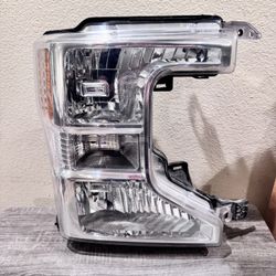 2020 To 2022 FORD F250/350 RH HEADLIGHT