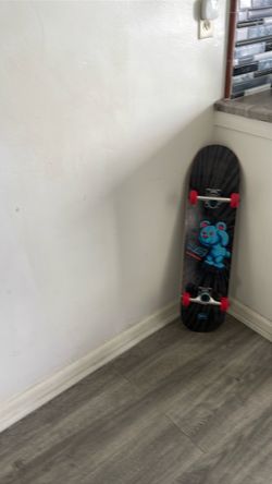 Complete Skateboard with Bear Graphic brand new