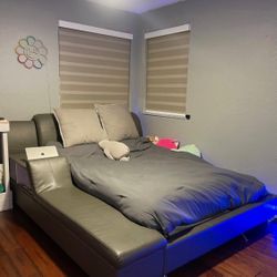 GREY LEATHER BED