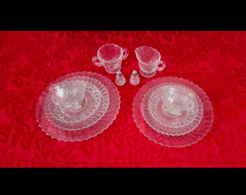 "COLONY" by FOSTORIA GLASS CO.