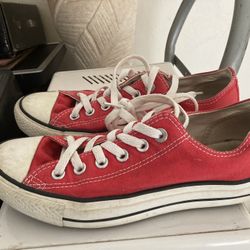 Red Converse