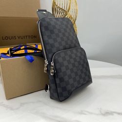 Classic Men's 𝐋𝐨𝐮𝐢𝐬 𝐕𝐮𝐢𝐭𝐭𝐨𝐧 Avenue Sling Bum Bag 