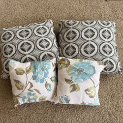 Bundle 4 Decorative Throw Pillows