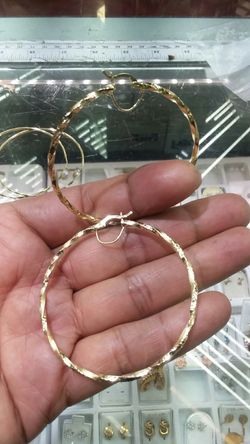 14k italian gold joops 2 1/2 inch long 5.6 grams