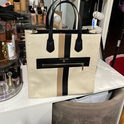 Michael Kors Authentic Brand New Black/Camel Large Tote