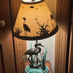 Beautiful Louisiana Lamp - PICKUP ONLY / CASH ONLY