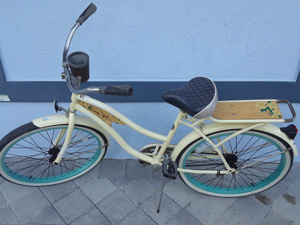 Ladies Panama Jack beach cruiser bicycle for Sale in Jupiter, FL - 645e7cbD09cf4cc9bf1cf29140eD71e1