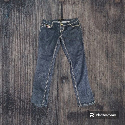Women's Rocawear Jeans